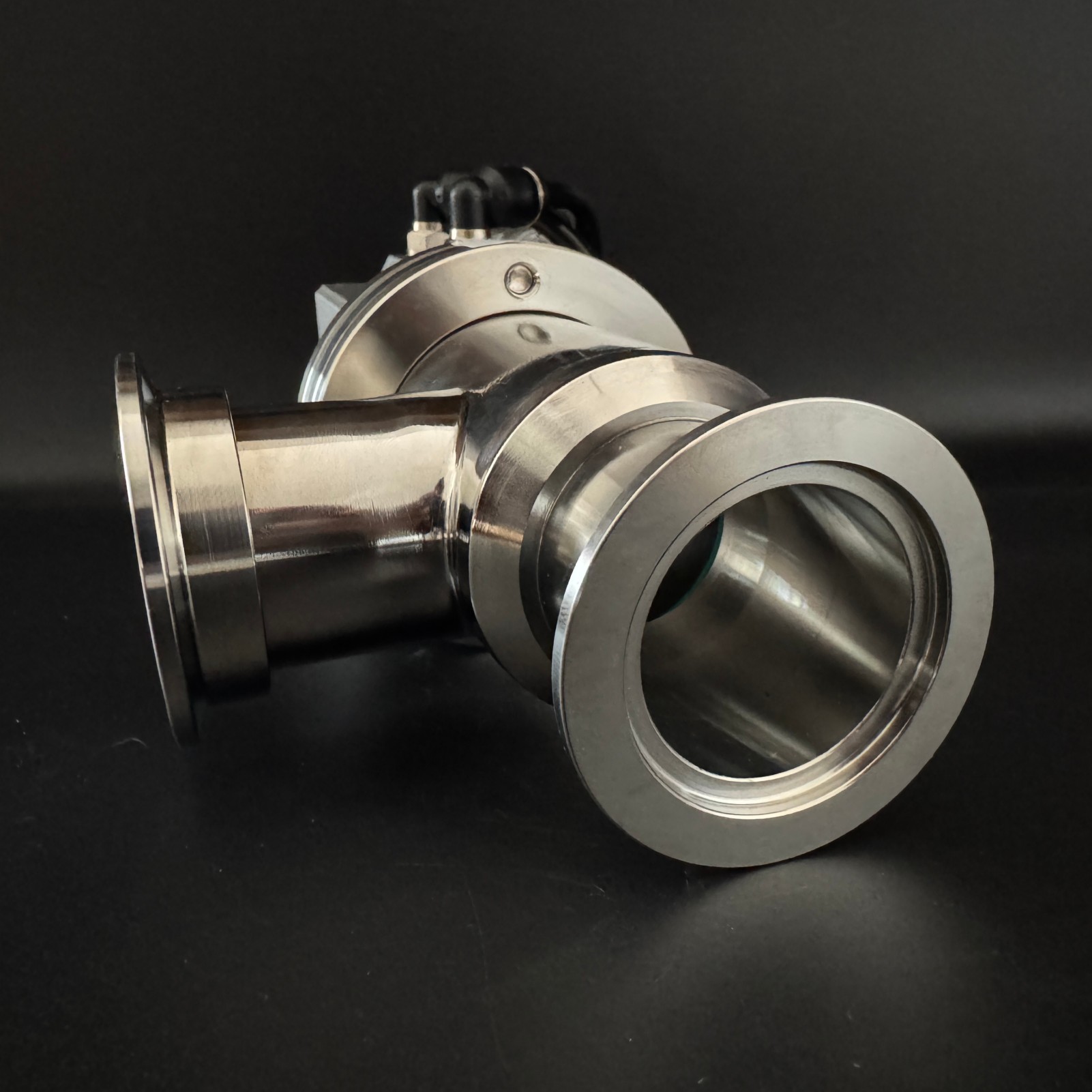 ISO-KF Flanged Pneumatic Bellows Sealed SS Angle Valves 