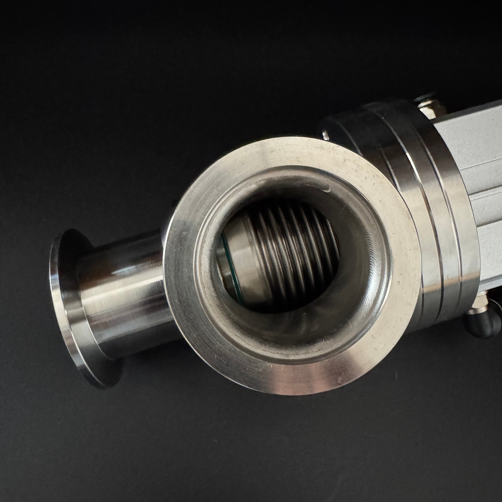 Y Type ISO-KF Flanged Pneumatic Bellows Sealed SS Angle Valves 