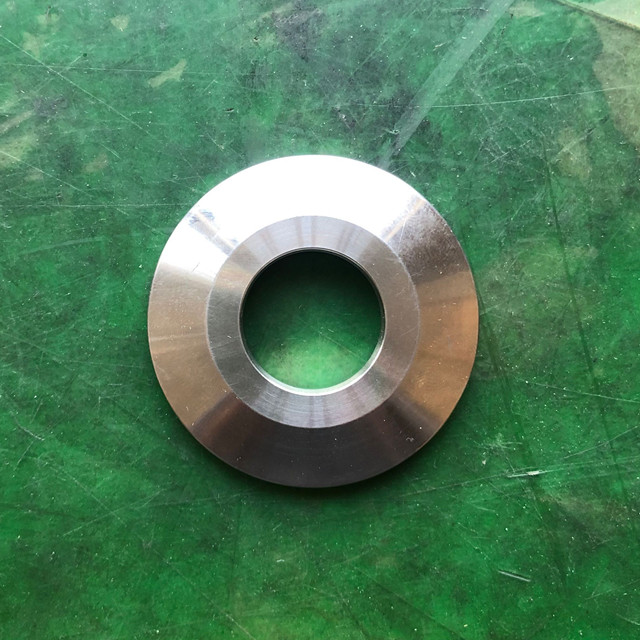 tri clamp end cap with cut out (3)